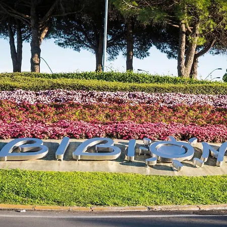 Modern In The Heart Of * Bibione